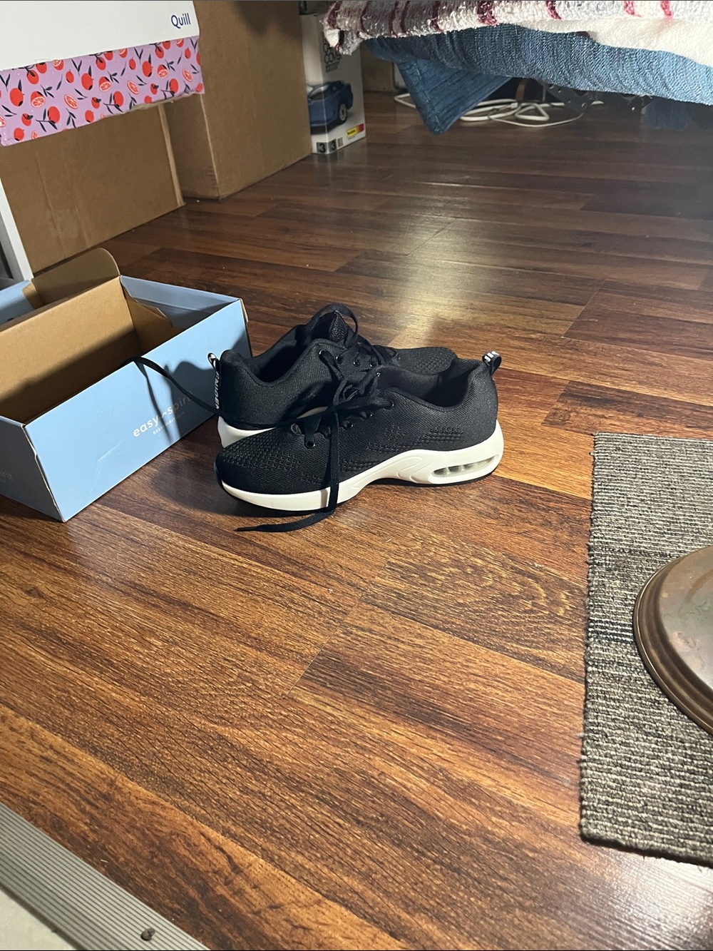 Easy Spirit Black Knit Athletic Sneakers with White Sole